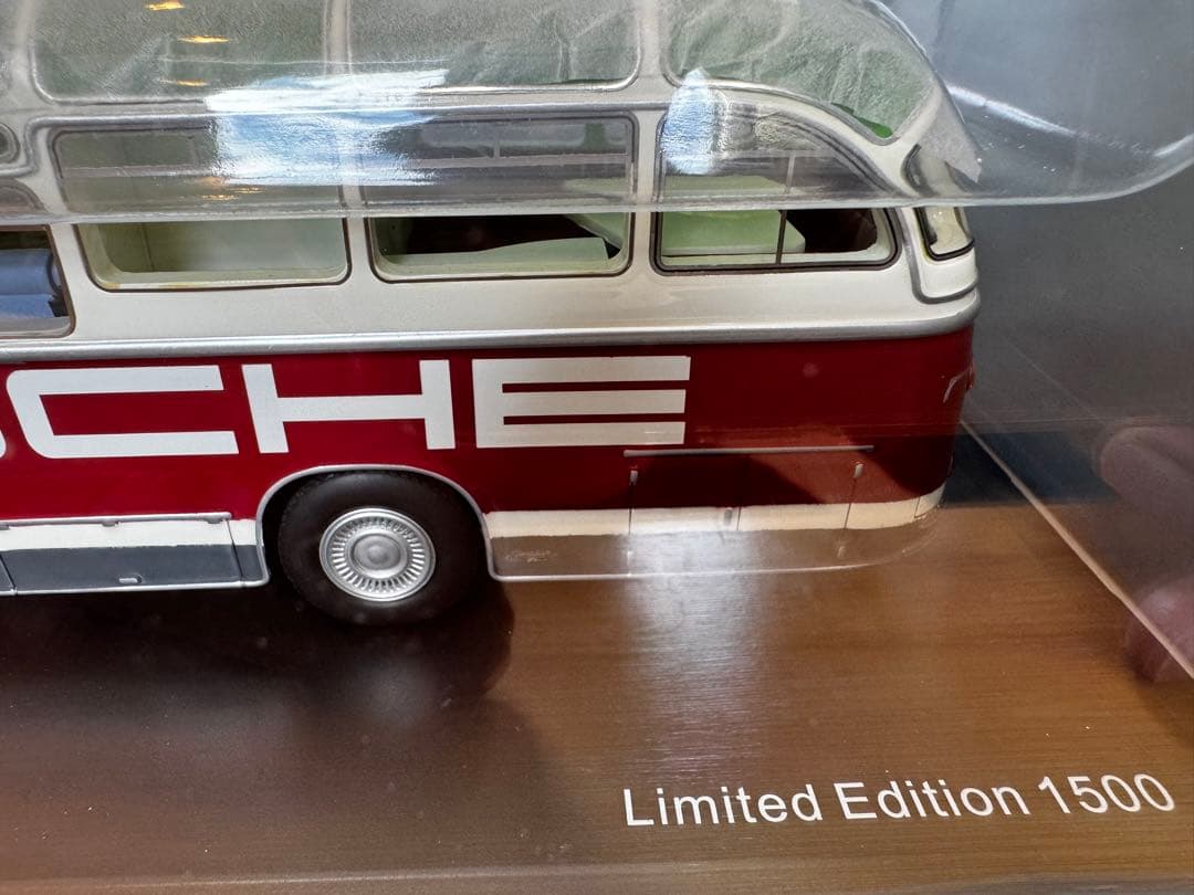 【Schuco】限定1500台 Neoplan FH 11 Porsche