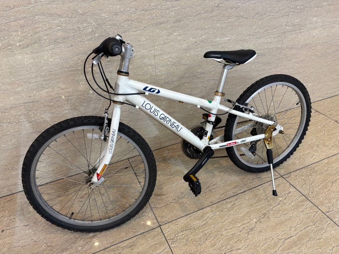 【実受渡し条件】LOUIS GARNEAU 子供用自転車　22インチJ22 白