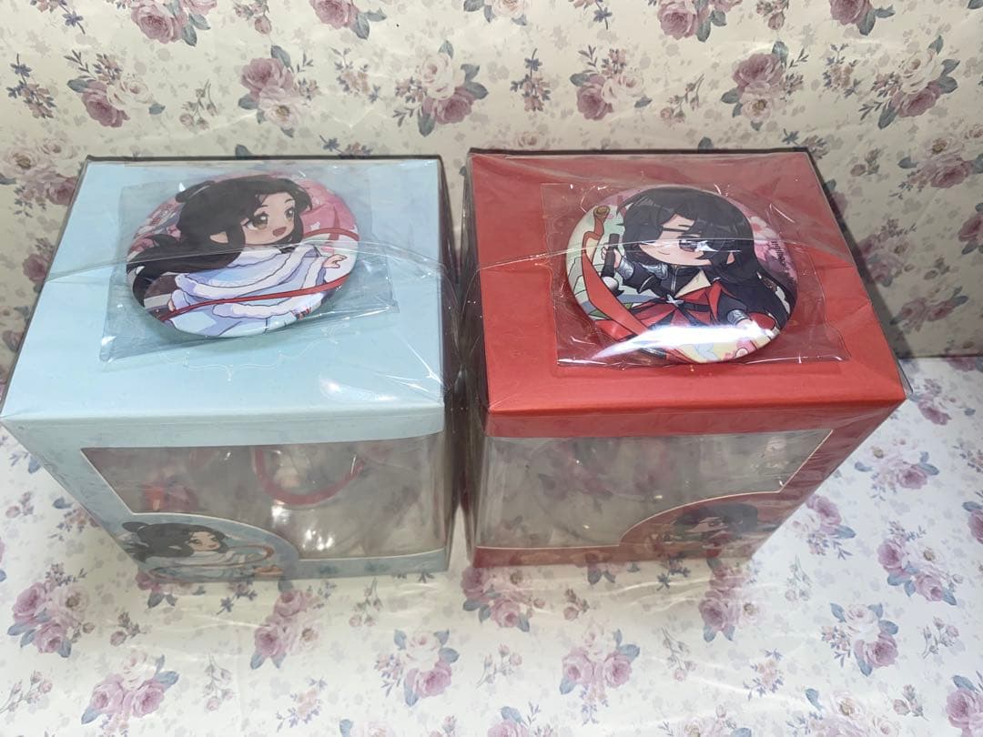 謝憐、花城 飛花千結ver フィギュア まとめ 缶バッジ付き