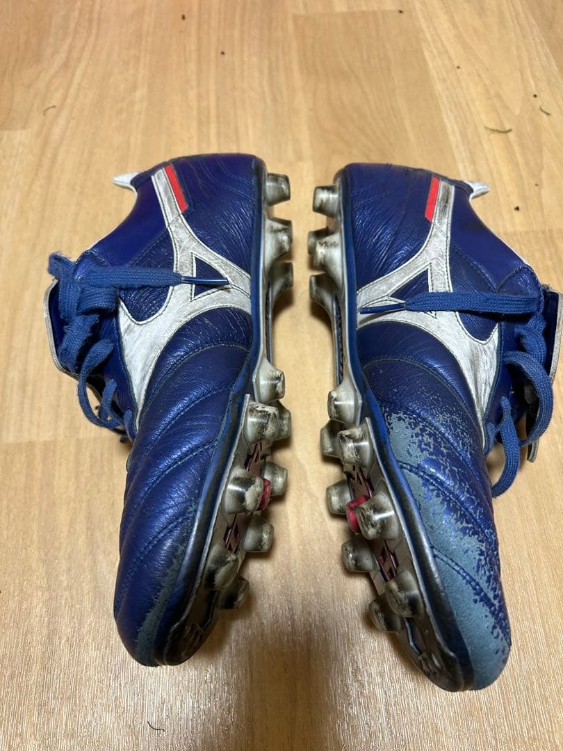 サッカースパイクミズノモレリア27センチ