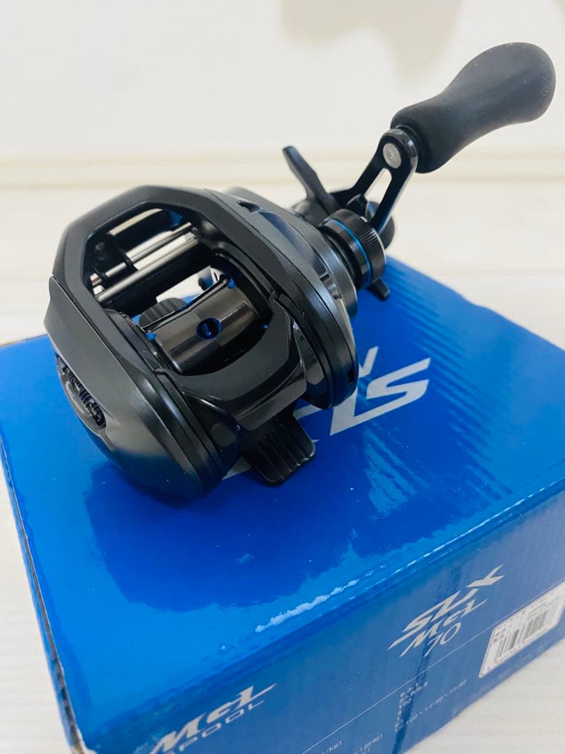 SHIMANO 19SLX MGL70 リール