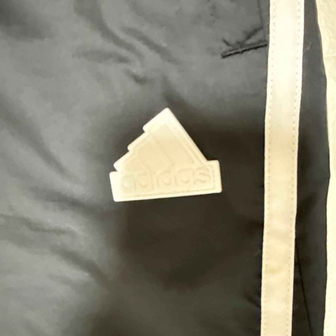 adidas 3本ライン 黒 ワイドパンツ