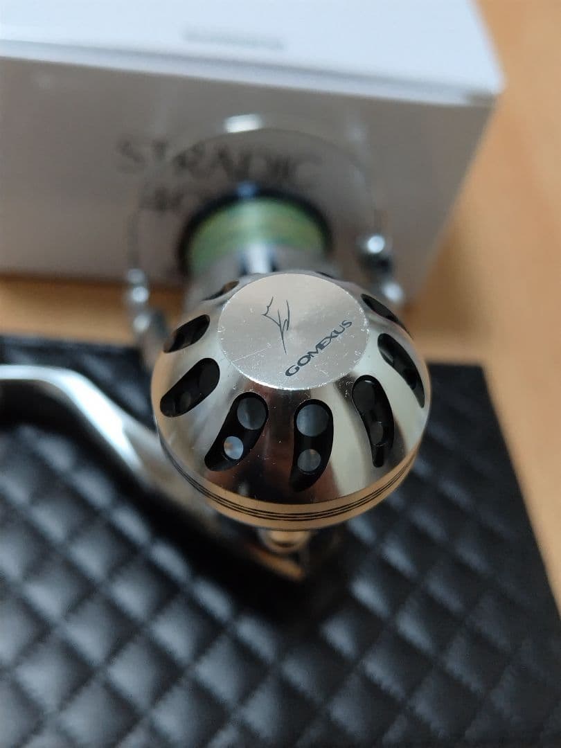 リール 19 STRADIC 4000