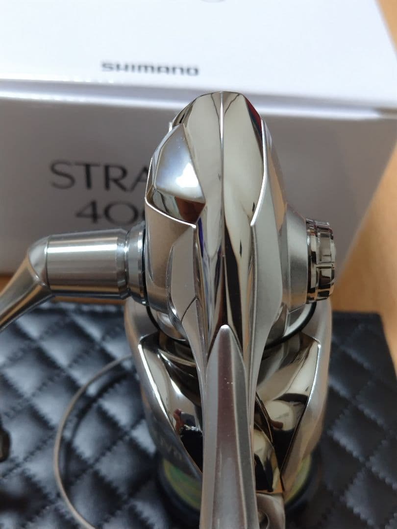 リール 19 STRADIC 4000