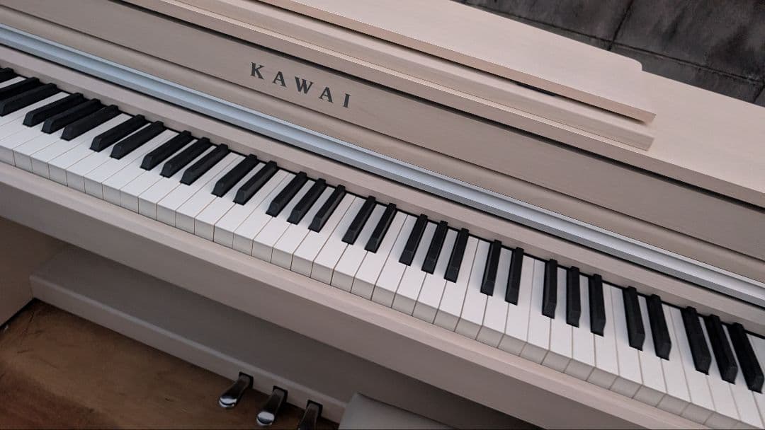 送料込み CA49A KAWAI 木製鍵盤 電子ピアノ 21年購入 可愛すぎ♥