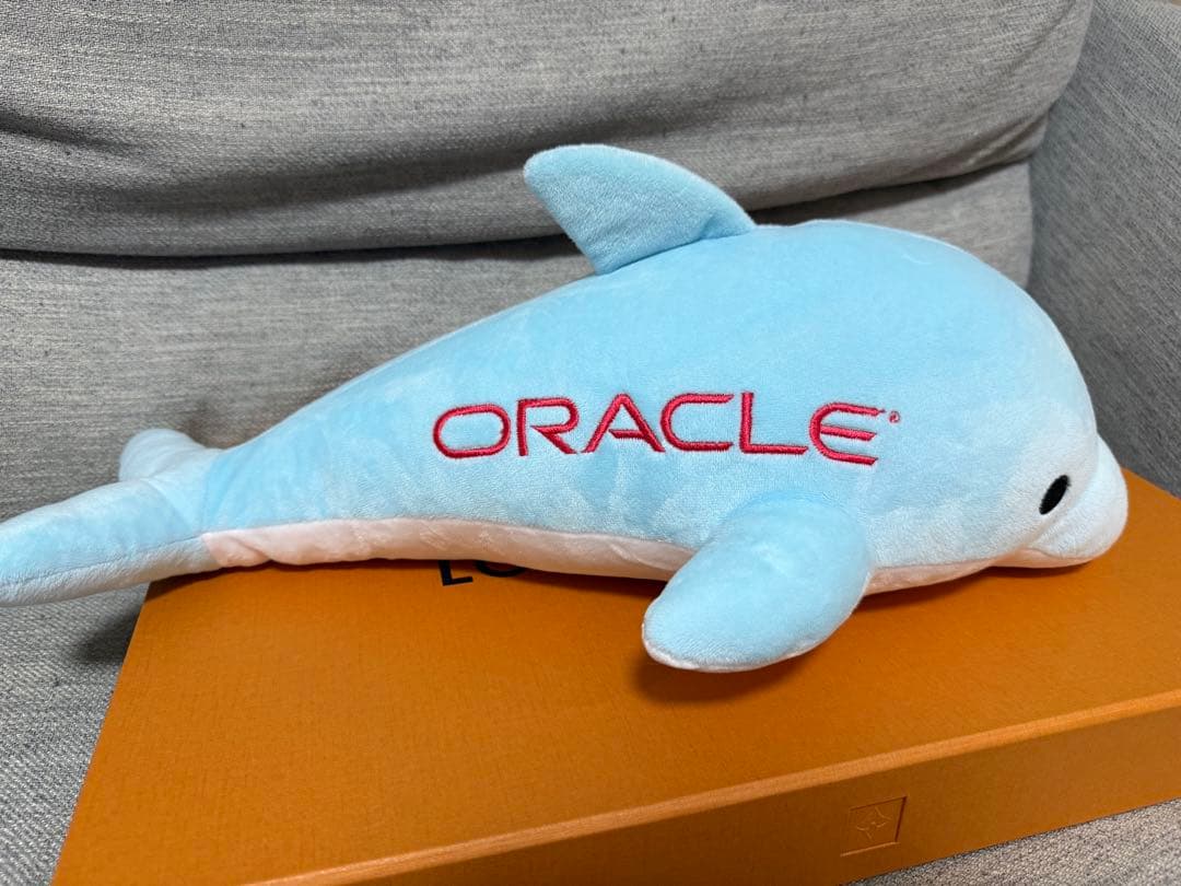 非売品 oracle オラクル ノベルティ ロゴ入り ぬいぐるみ