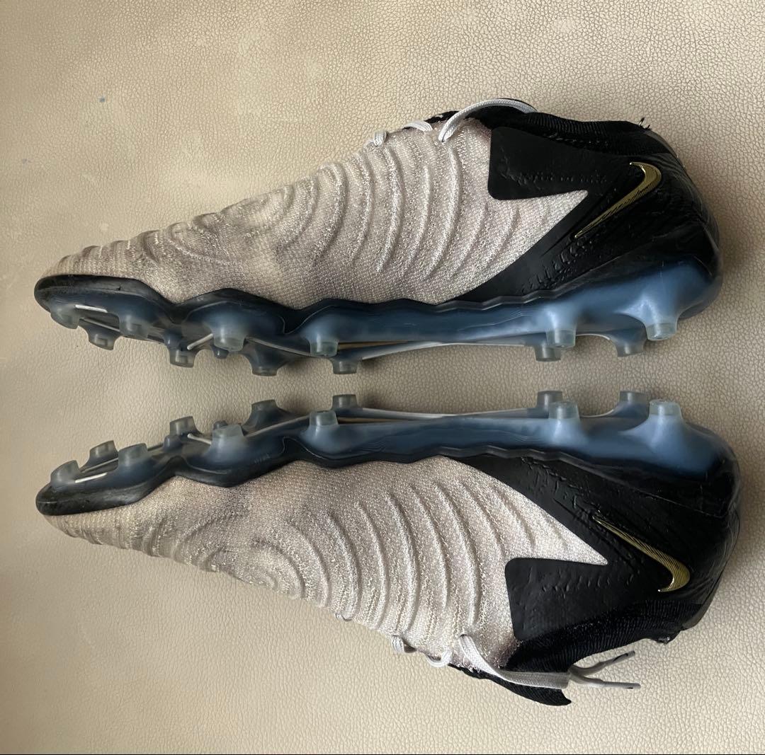 Nike ファントムgx2 エリート　AG 27cm
