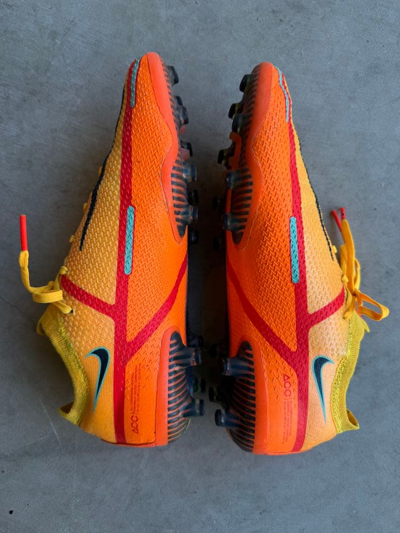 Nike Phantom サッカーシューズ オレンジ/イエロー