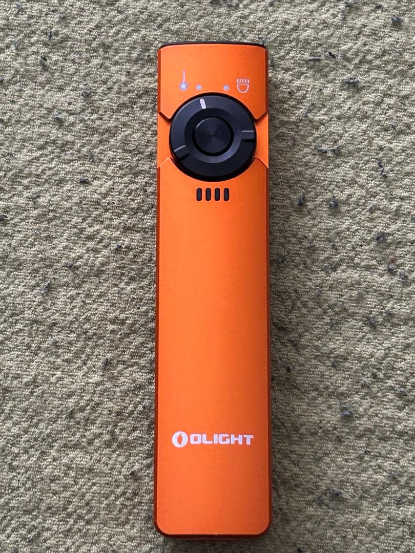 OLIGHT (オーライト) Arkfeld LED＆Class1 オレンジ