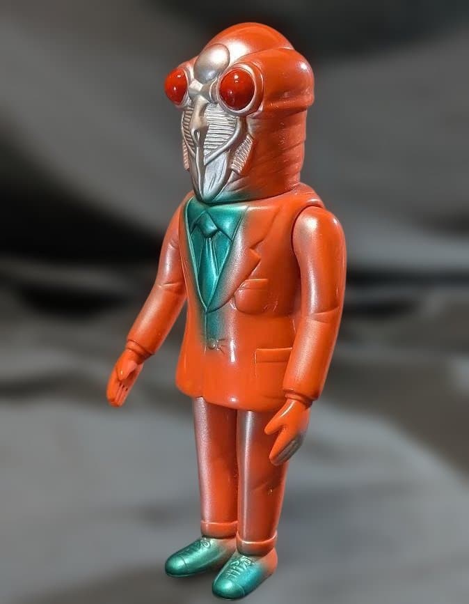 セミ人間「ウルトラＱ」登場遊星人（Ｍ１号）ソフビフィギュア