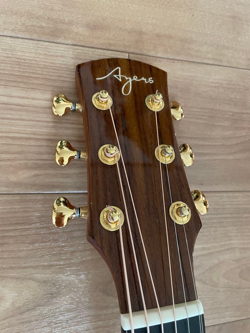 【Ayers guitar】　アコースティックギター