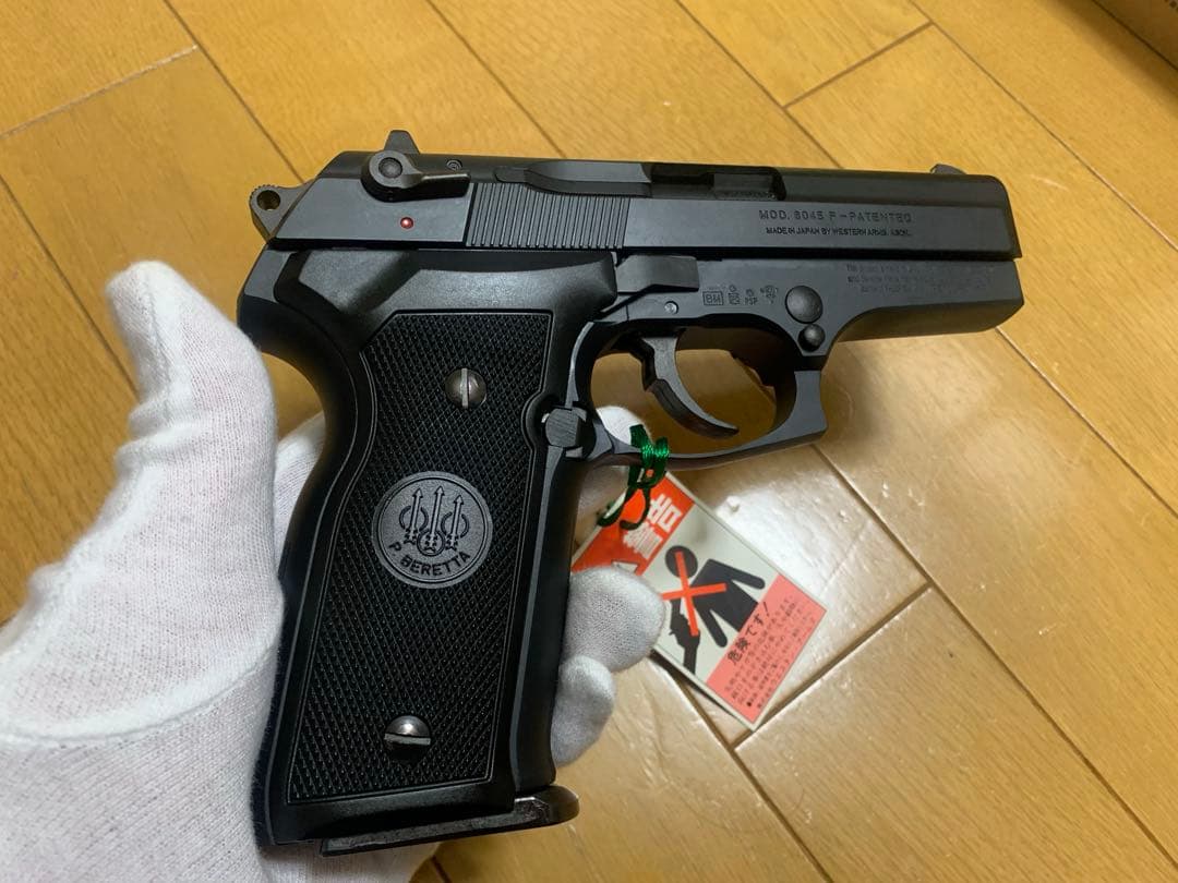 未使用に近い　WA ウエスタンアームズ　ベレッタ　M8045クーガーF エアガン