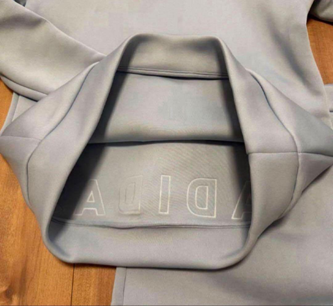 新品タグ付　ダンボールニット　セットアップ　秋冬　水色　もちもち　ゴルフ