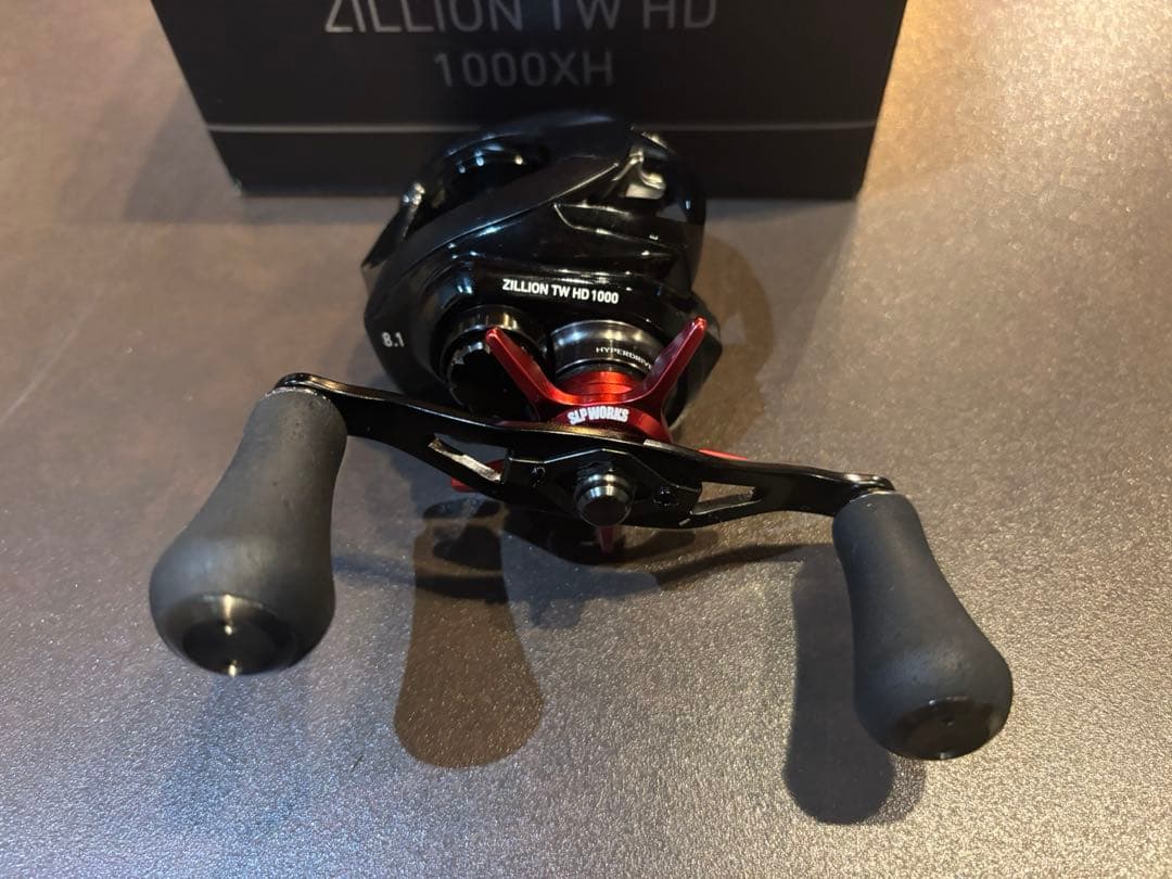 【美品】 ベイトリール 22ジリオン TW HD 1000XH (右ハンドル)