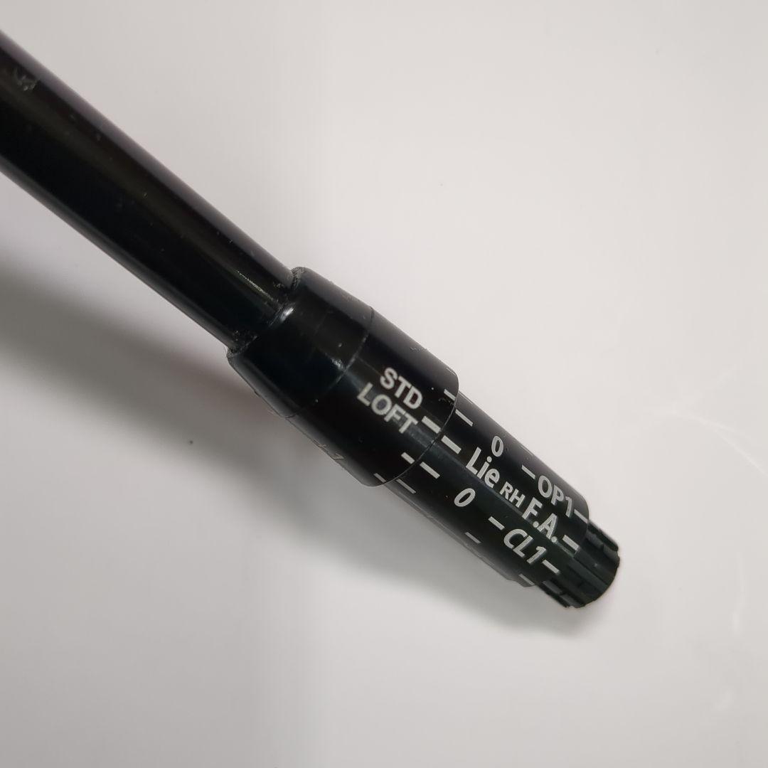 スリクソンスリーブ付きシャフト　HZRDUS　BK　70　6.5　ドライバー用