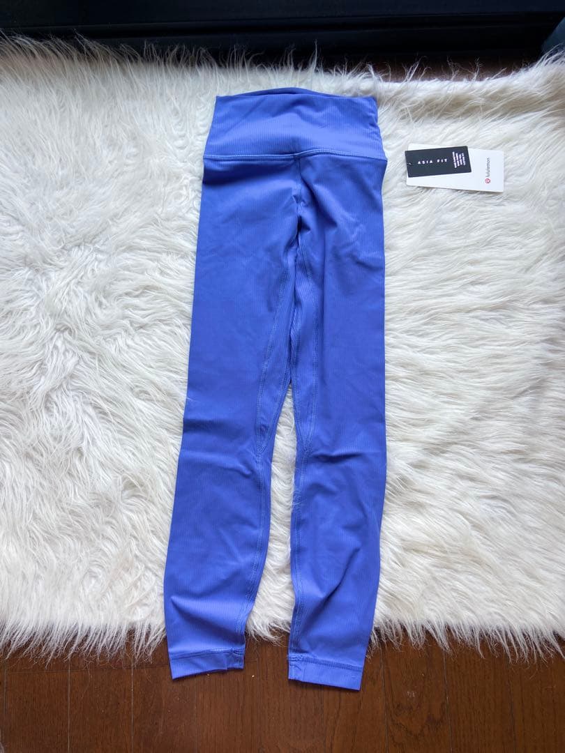 新品ルルレモン Align リブハイライズパンツ　24インチ　レギンス
