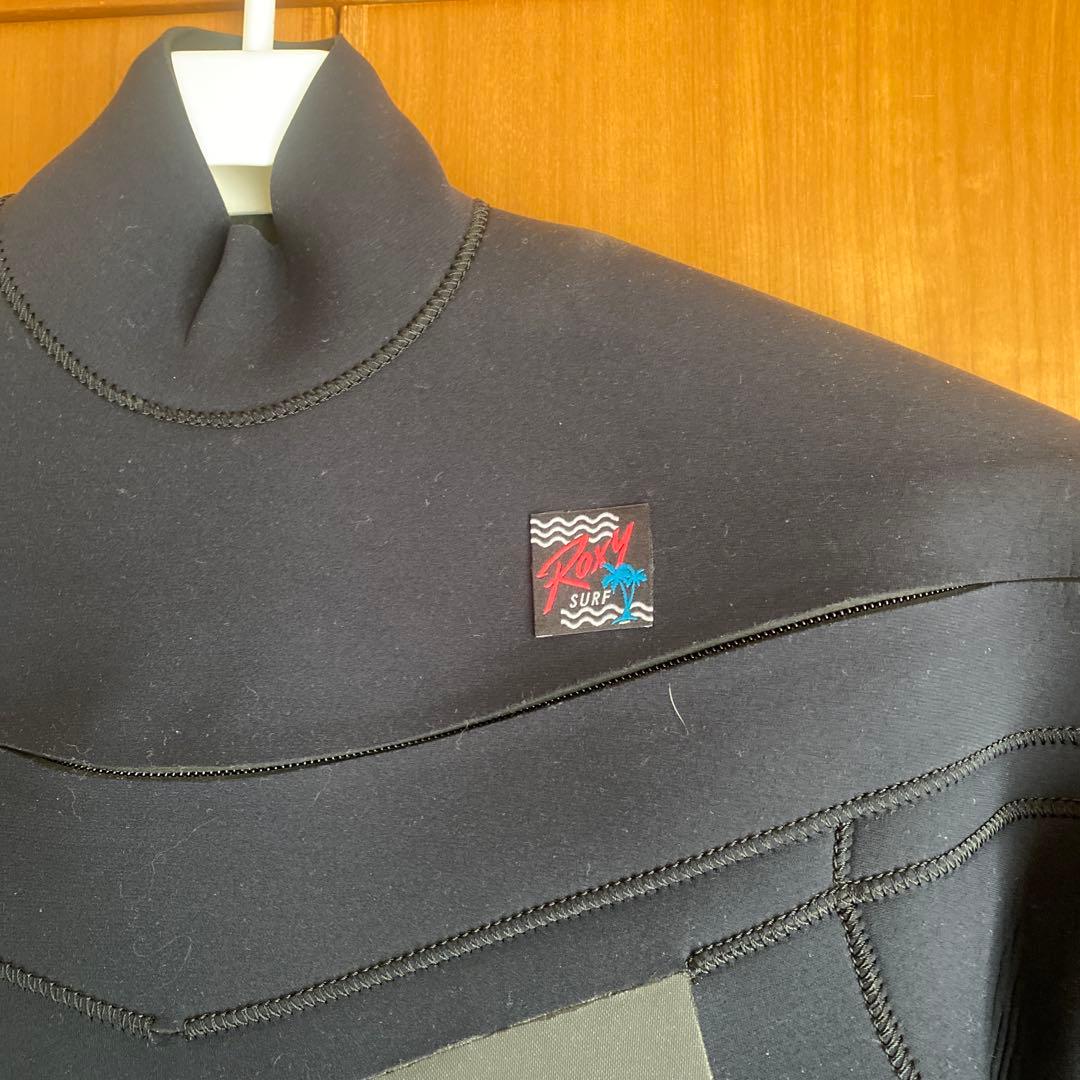 新品未使用⭐️ロキシー　セミドライウエットスーツ　L