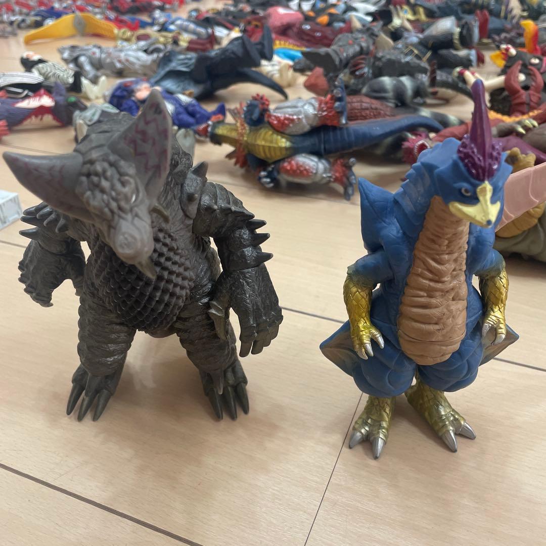 怪獣のみ ソフビ 大量 まとめ売り 特撮