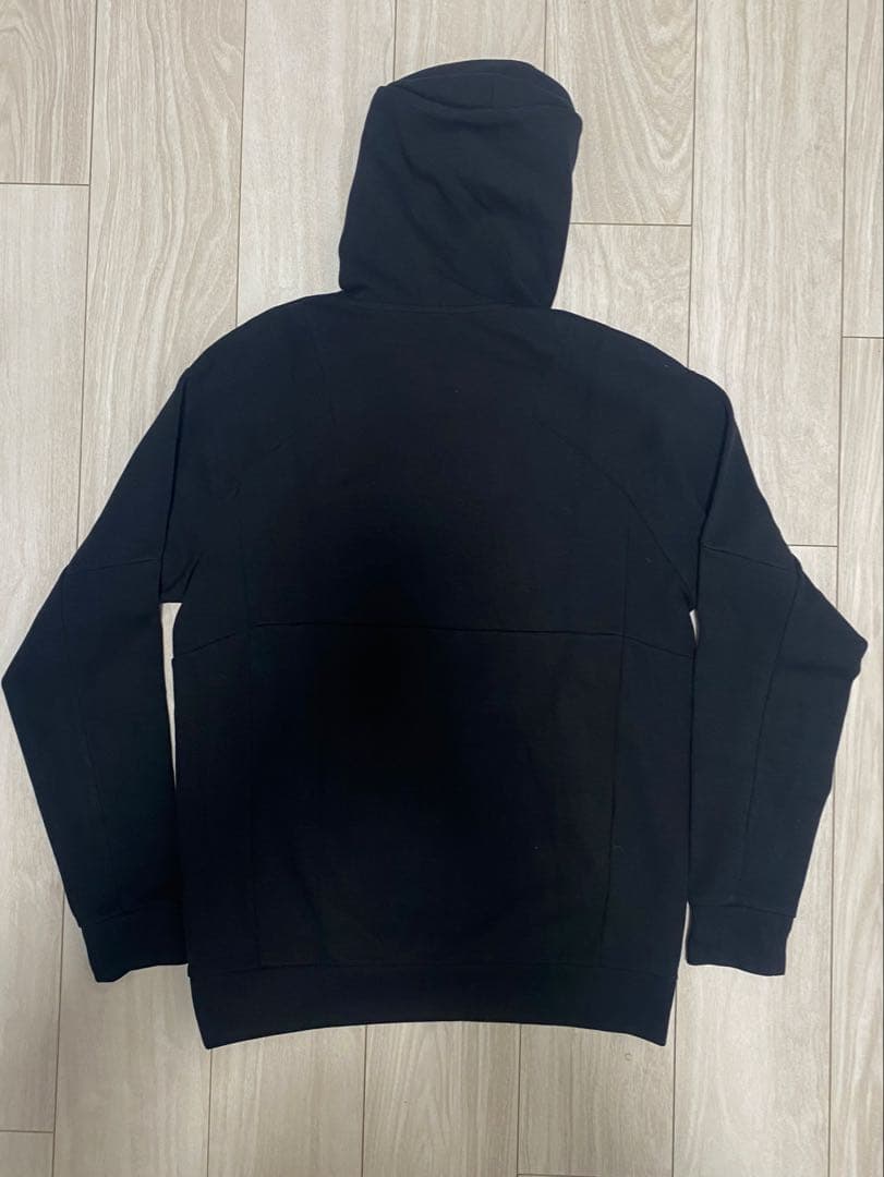 adidas アーセナル フーディ