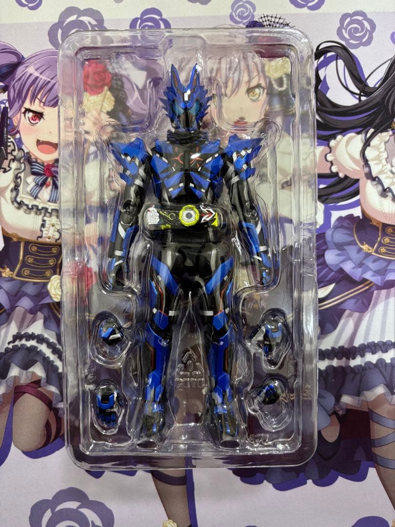 SHフィギュアーツ　仮面ライダーバルカン　ローンウルフ