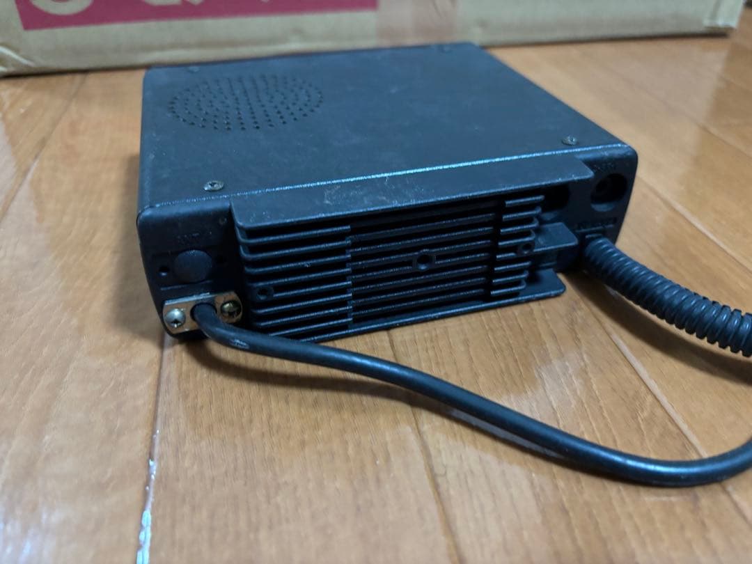 KENWOOD TM-732 144/430MHz FMトランシーバー