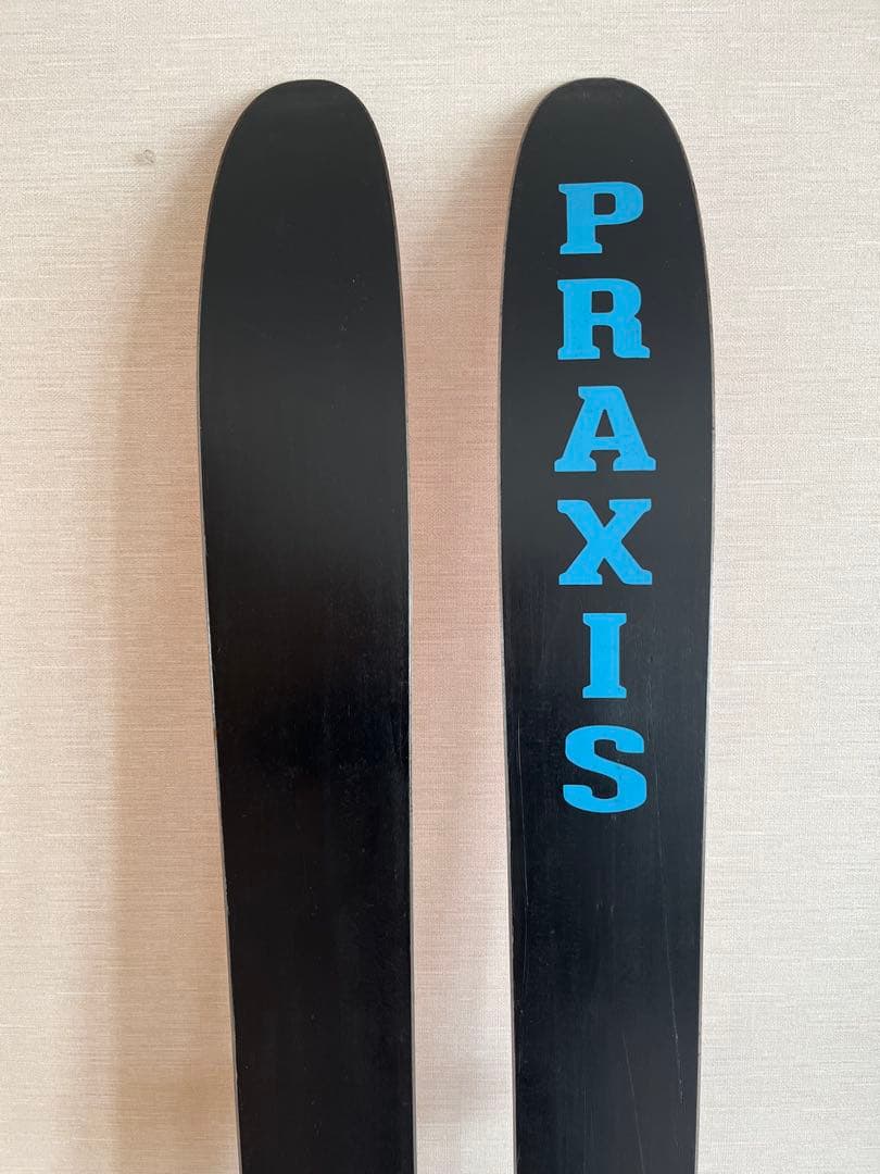 スキー板　PRAXIS 183cm