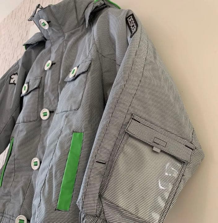 デサント「スキーウエア　120センチ」美品中古