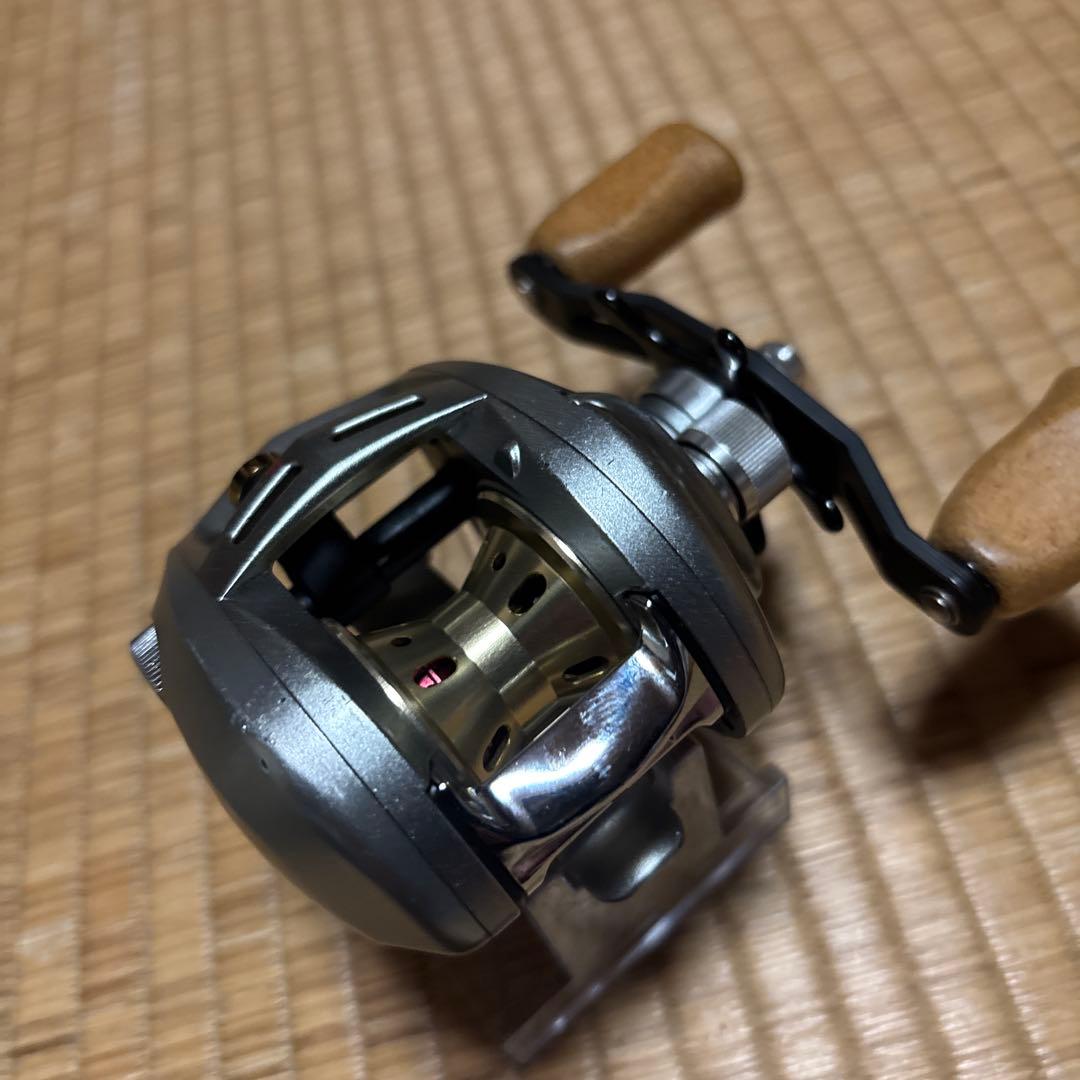 Daiwa アルファスRエディション103 ベイトリール