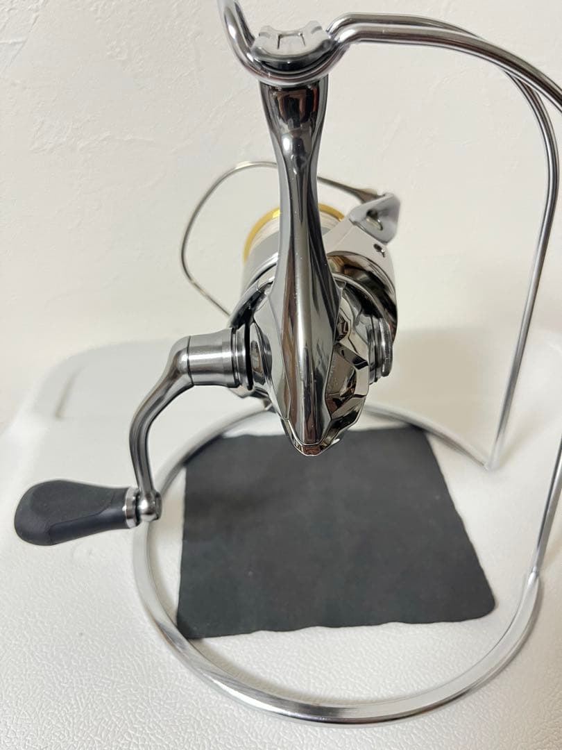 バ*ジ様 シマノ18ステラC2000SHG