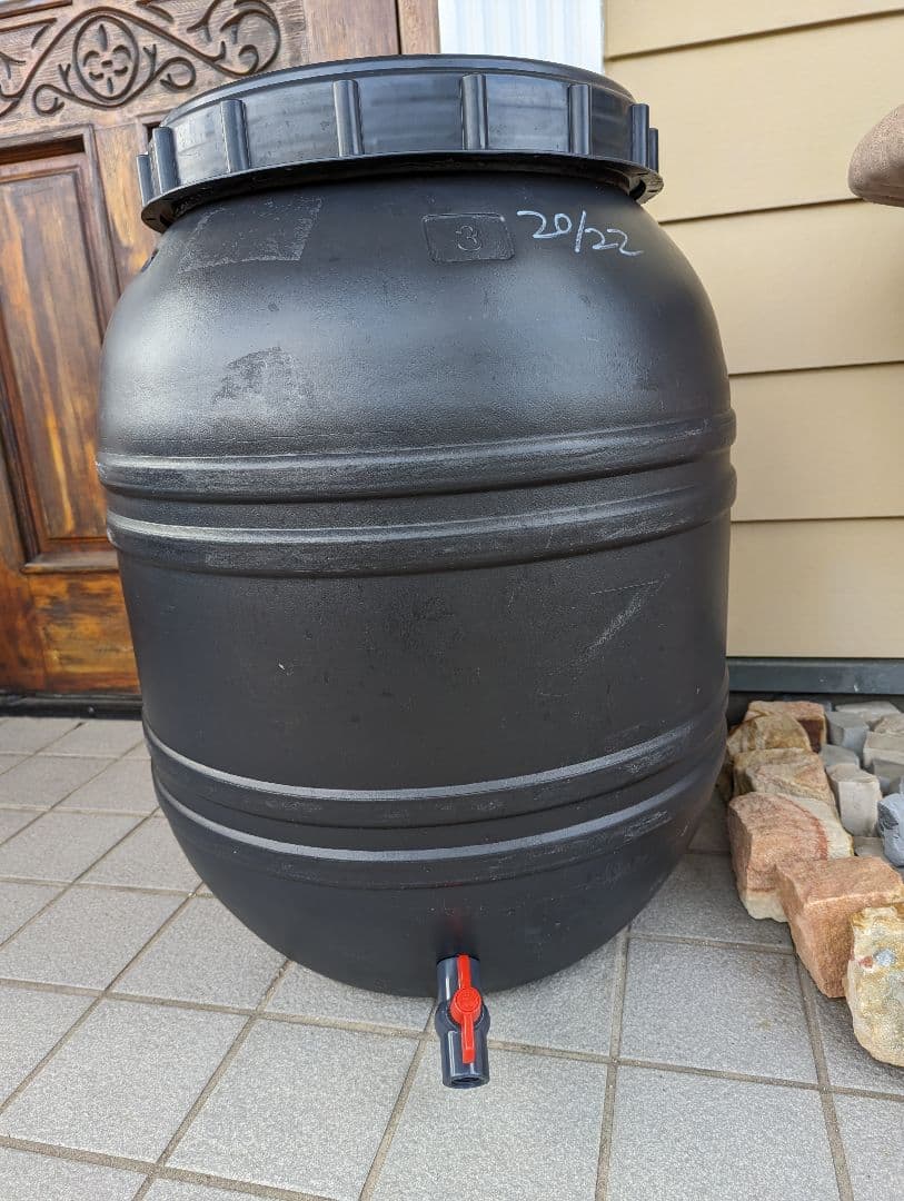 雨水タンク150Lコック付き、送料込み