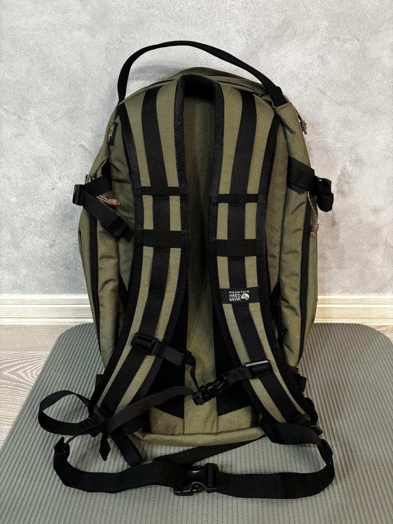 MOUNTAIN HARD WEAR マウンテンハードウェア ジバリッシュ18L