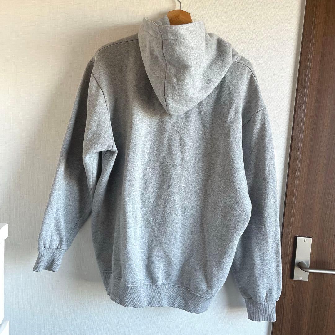 Supreme パーカー　グレー