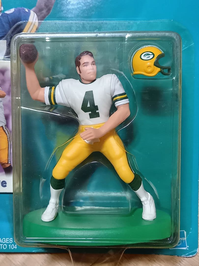 NFL　ブレットファーブ　２セット　未開封　希少　QB　レジェンド　グリーンベイ