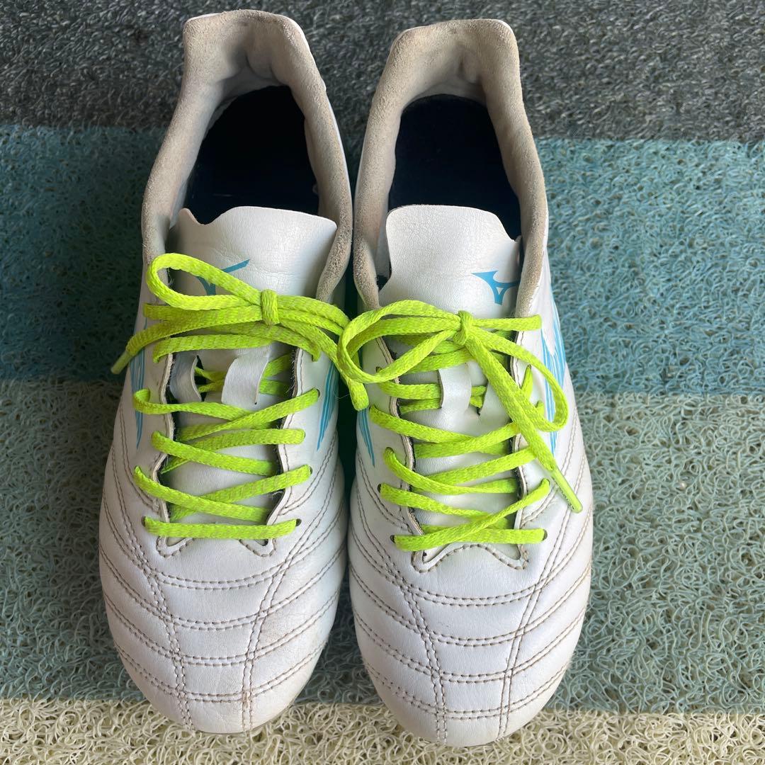 Mizuno サッカースパイク　22.5㌢　モナルシーダネオ