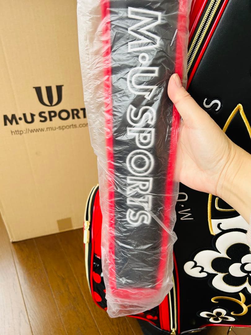 未使用品『M・U SPORTSウエサコ』キャディバッグ赤黒ゴルフバッグレディース