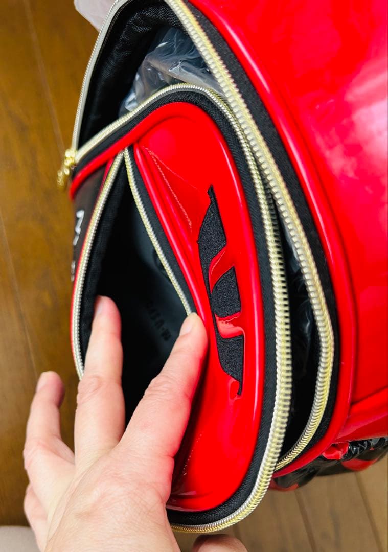 未使用品『M・U SPORTSウエサコ』キャディバッグ赤黒ゴルフバッグレディース