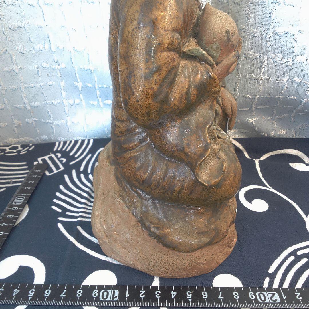 骨董９ 二六焼？親指欠損あります注意。陶器製 笑顔の僧侶像 約20cm