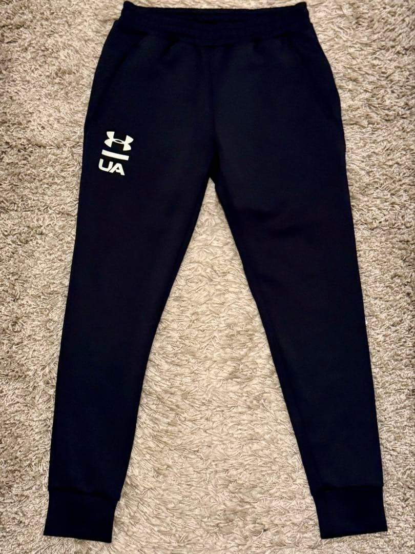 アンダーアーマー　UNDERARMOUR トラックスーツ　ジャージ　セットアップ