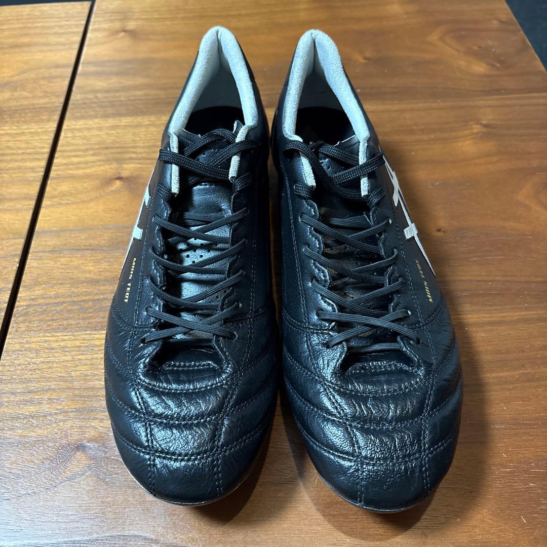 ASICS ds-light x-fly4ブラック/ホワイト サッカーシューズ