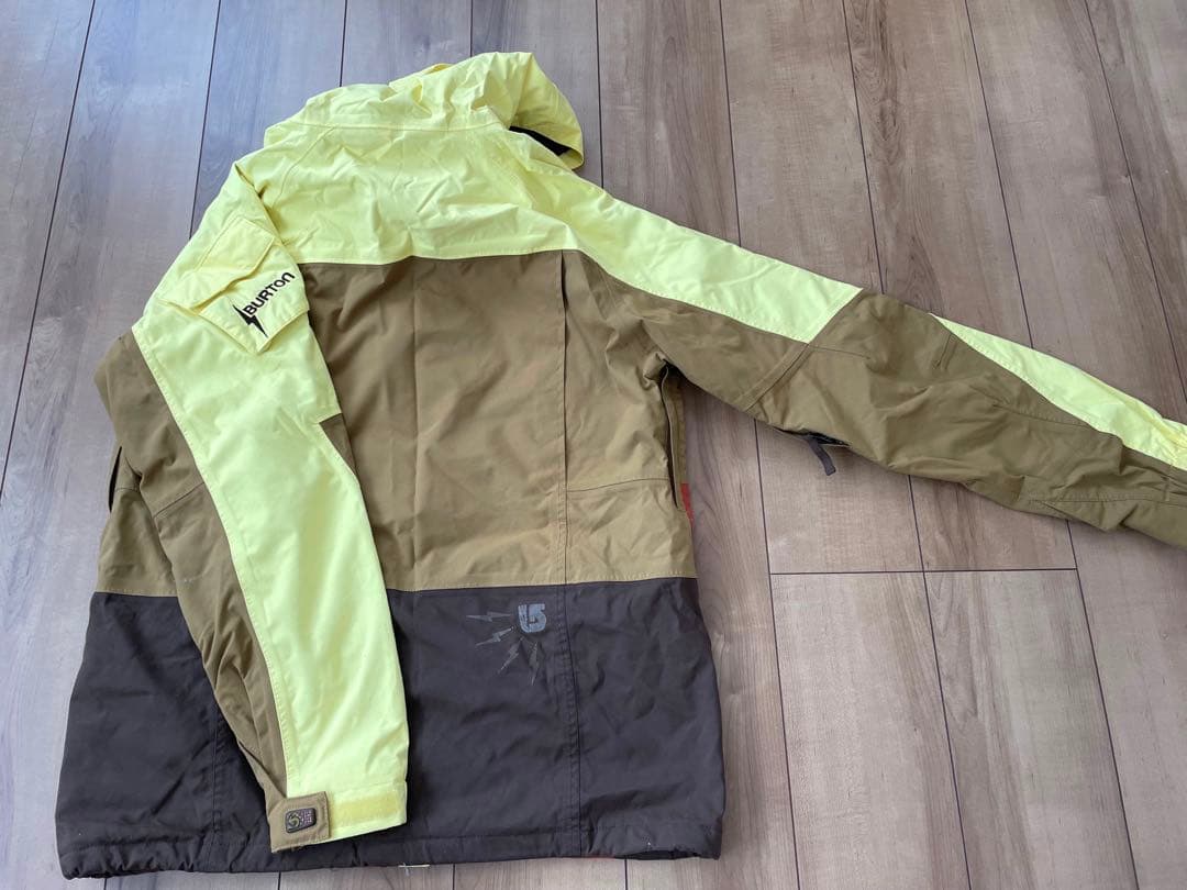 Burton スノーボード　スキーウェア フード付き　上下セット
