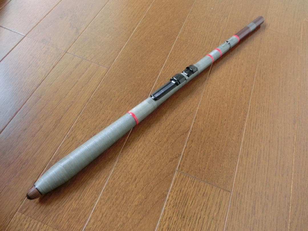 未使用品　軽量小継中通し竿　シノコ鯛（黒鯛）4.5m　カーボン　日本製