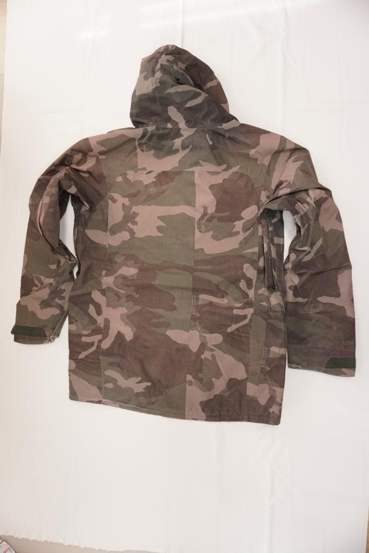 BURTON ak Cyclic Jacket 2L Sサイズ