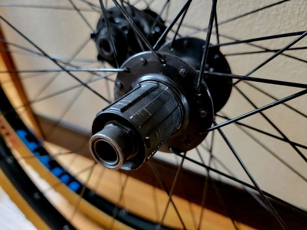WTB Nano 700×40c TCS タイヤホイールセット