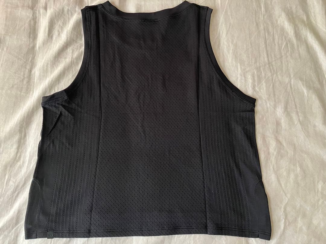 ウエイトトレーニング Lululemon Train to Be Tank Top