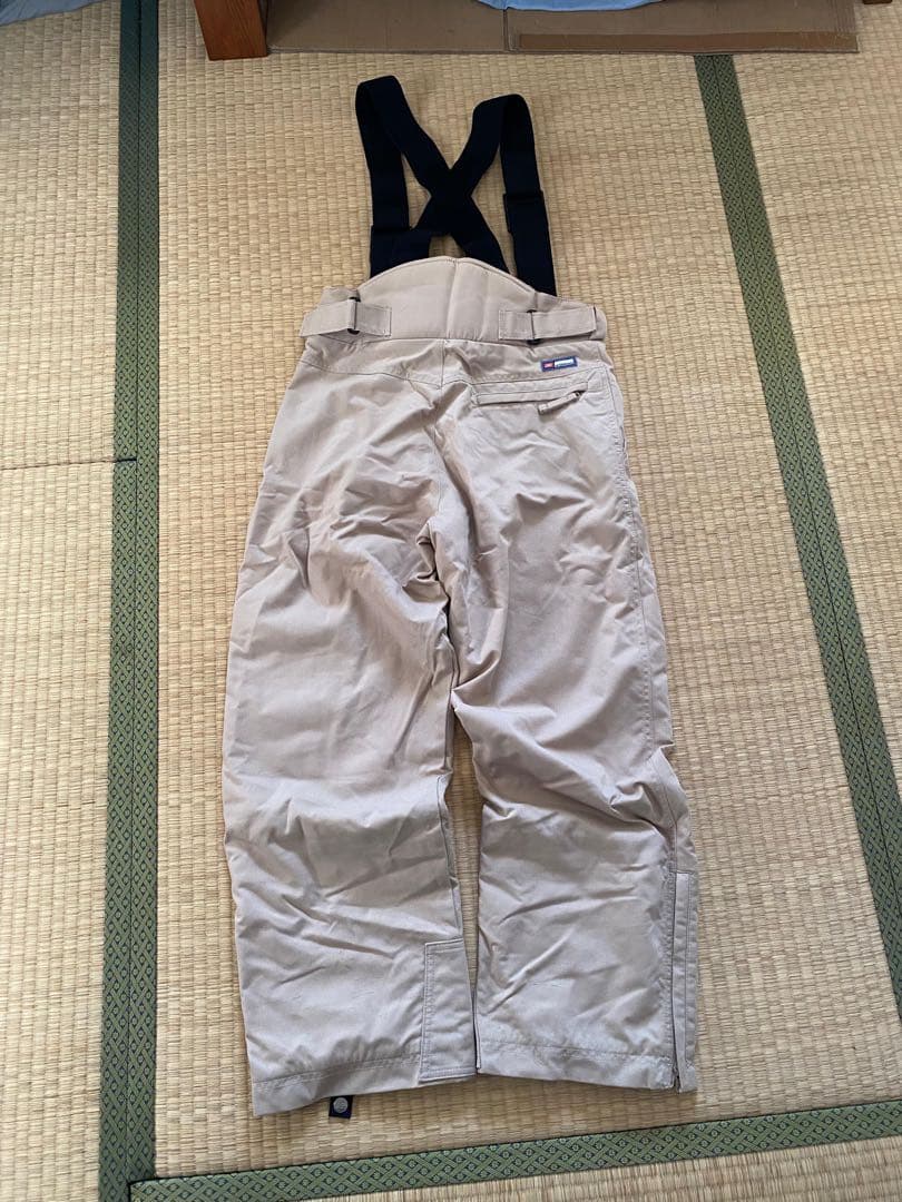スノーボードウェア 赤色 ベージュ