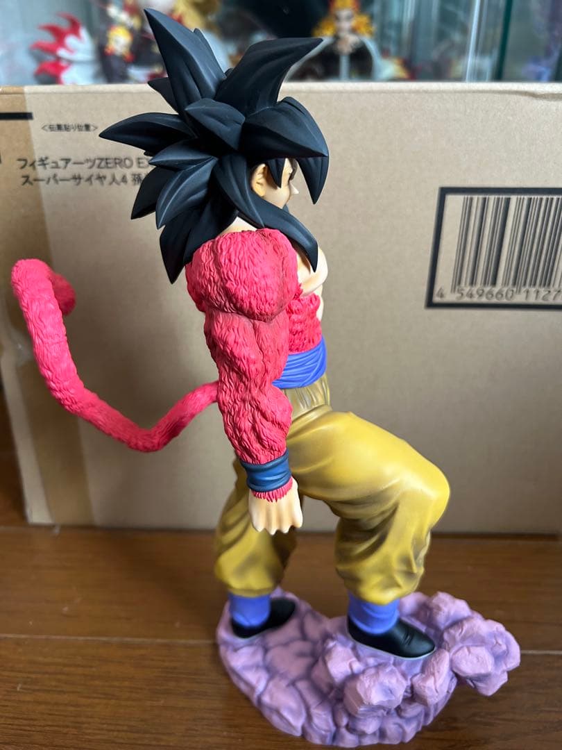 【美品】ドラゴンボール フィギュアーツ ZERO EX 超サイヤ人4 孫悟空