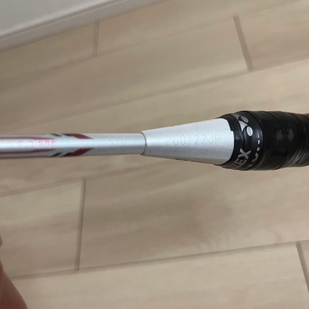 ✨美品✨ヨネックス ARCSABER 3FL バドミントンラケット 白　ピンク