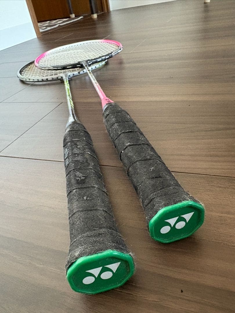 ヨネックス マッスルパワー 2 バドミントンラケット 2本YONEX JAPAN