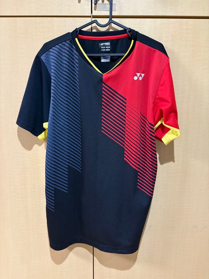 YONEX ゲームシャツ セット売り L、Oサイズ