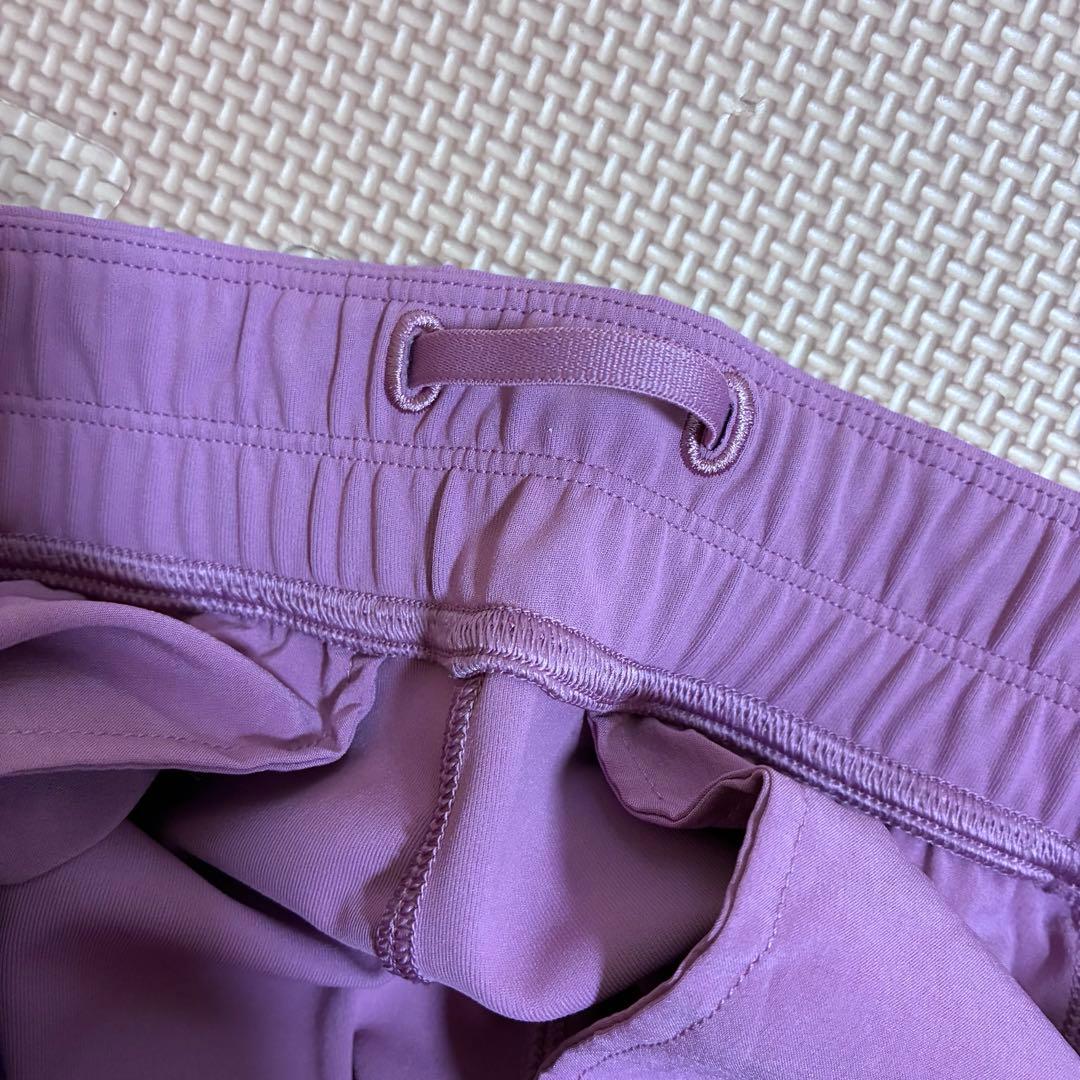 Lululemon スリムフィット プルオンミッドライズパンツアジアフィット